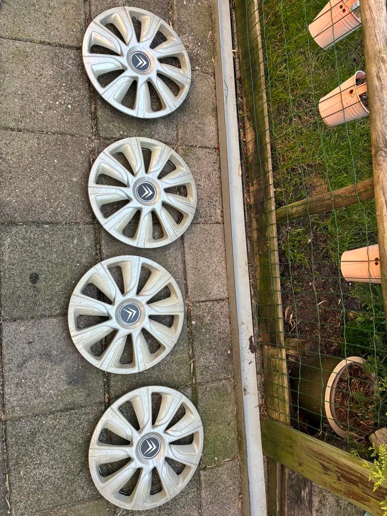 Wieldoppen citroen c1 14 inch, Auto diversen, Wieldoppen, Ophalen, Gebruikt