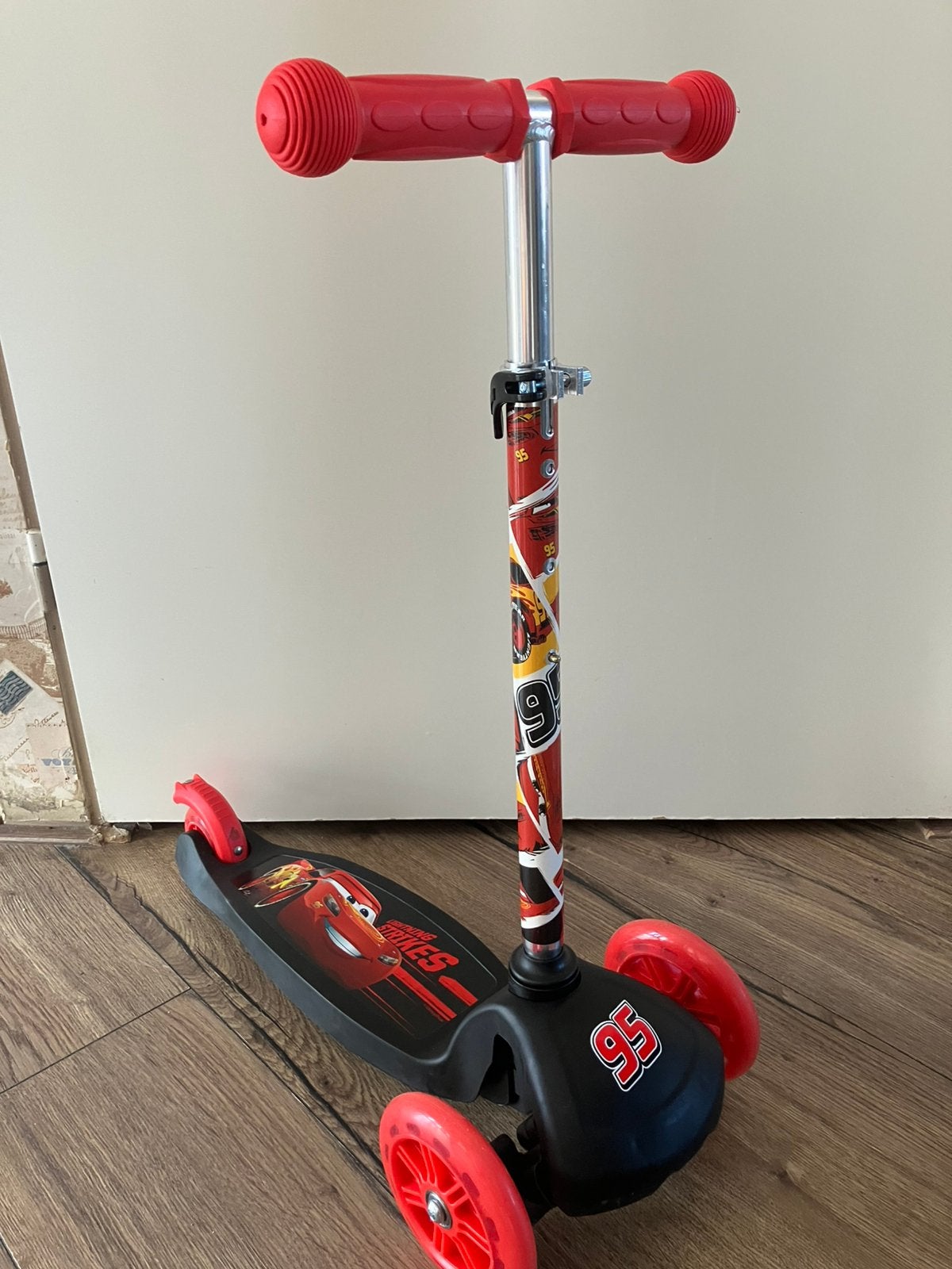 Nieuw drie wiler step auto cars, Fietsen en Brommers, Ophalen of Verzenden, Nieuw, Gewone step