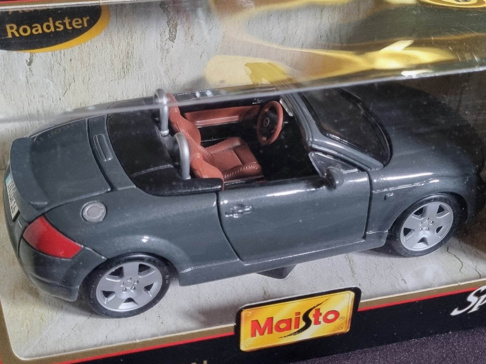 Maisto Special Edition Audi TT Roadster 1:24 Die-Cast, Hobby en Vrije tijd, Modelauto's | 1:24, Ophalen of Verzenden, Nieuw, Maisto