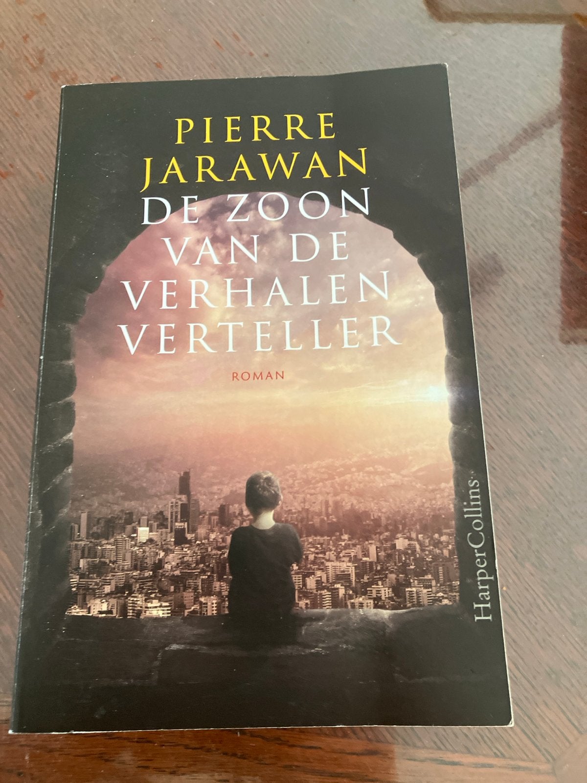 De Zoon van de Verhalenverteller - Pierre Jarawan, Ophalen of Verzenden, Zo goed als nieuw