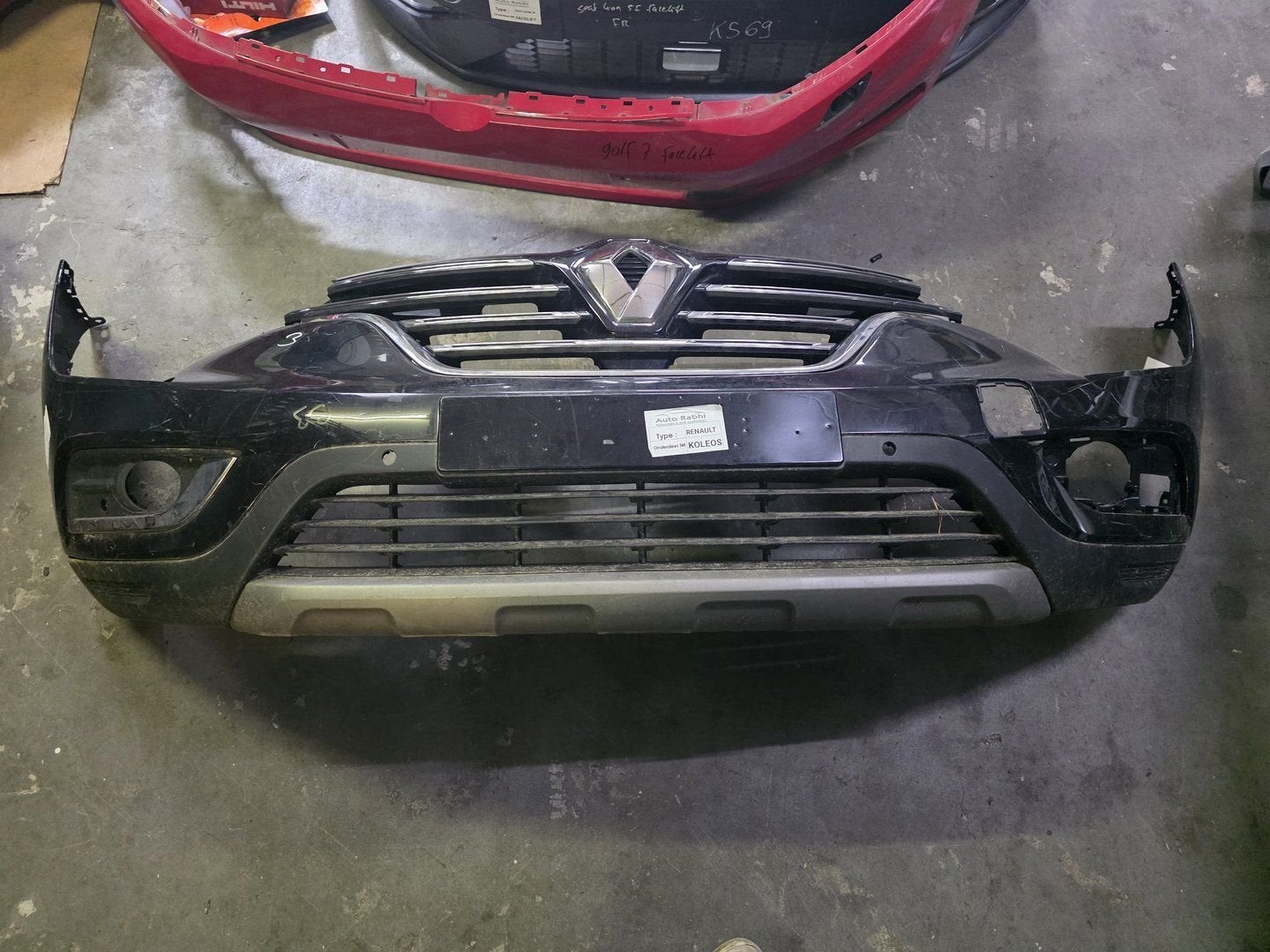 Renault Koleos Voorbumper, Gebruikt, -, -, Ophalen of Verzenden