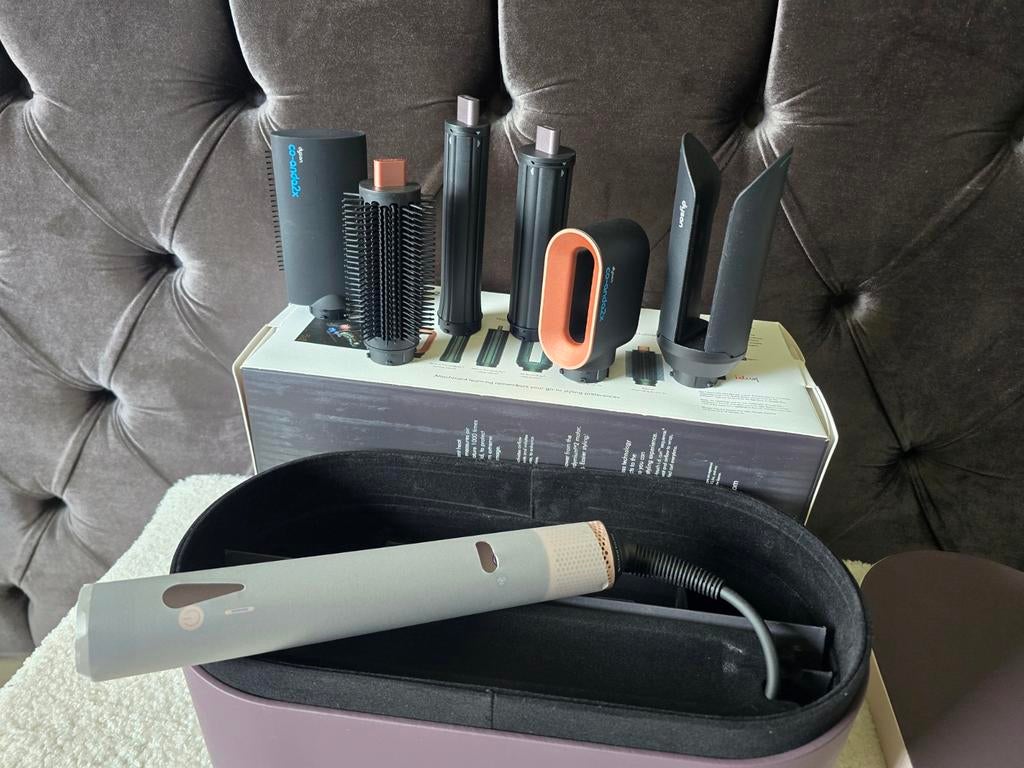 Dyson Airwrap Coanda 2x- Nieuw Stijlen drogen & krullen in 1, Ophalen of Verzenden, Nieuw, Föhn of Haardroger