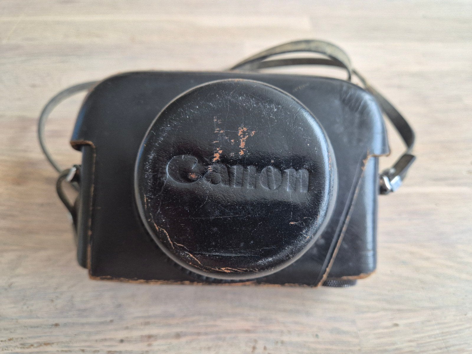 Vintage Canon Canonet compact camera met leren tas, Ophalen of Verzenden, Gebruikt, Compact, Canon
