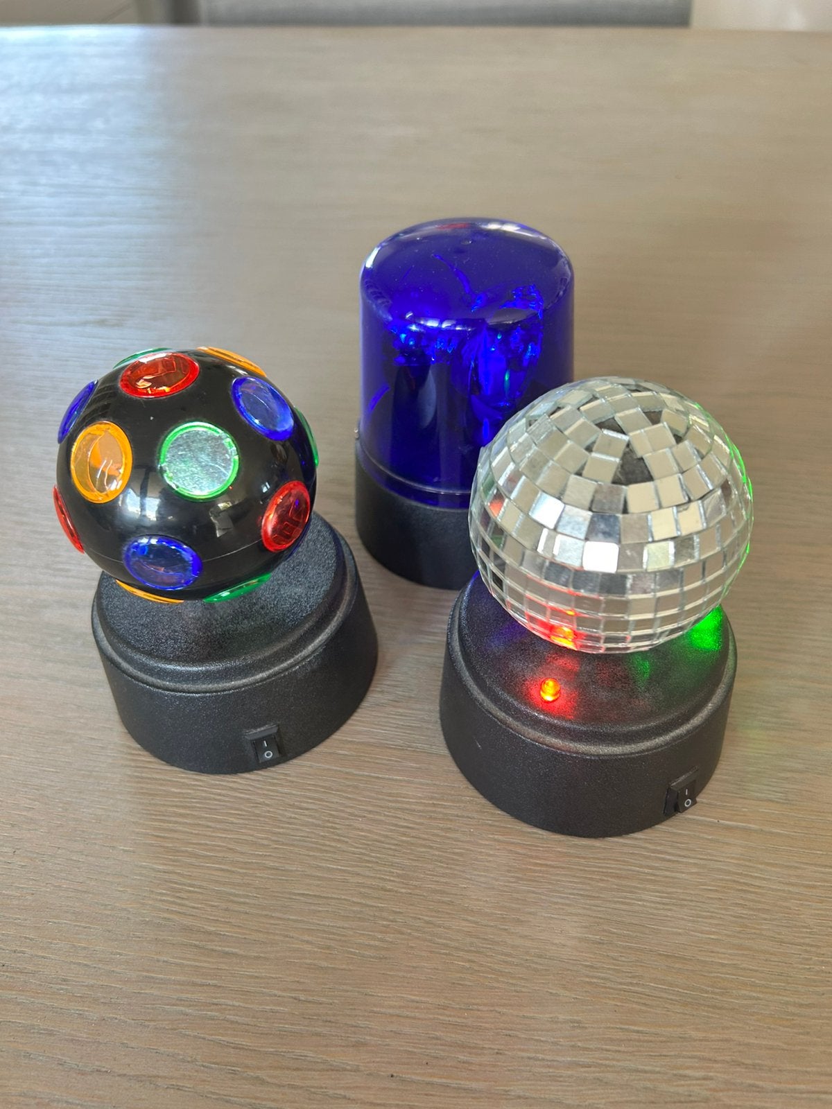 3 mini discolampjes op batterijen, Kinderen en Baby's, Ophalen of Verzenden, Zo goed als nieuw