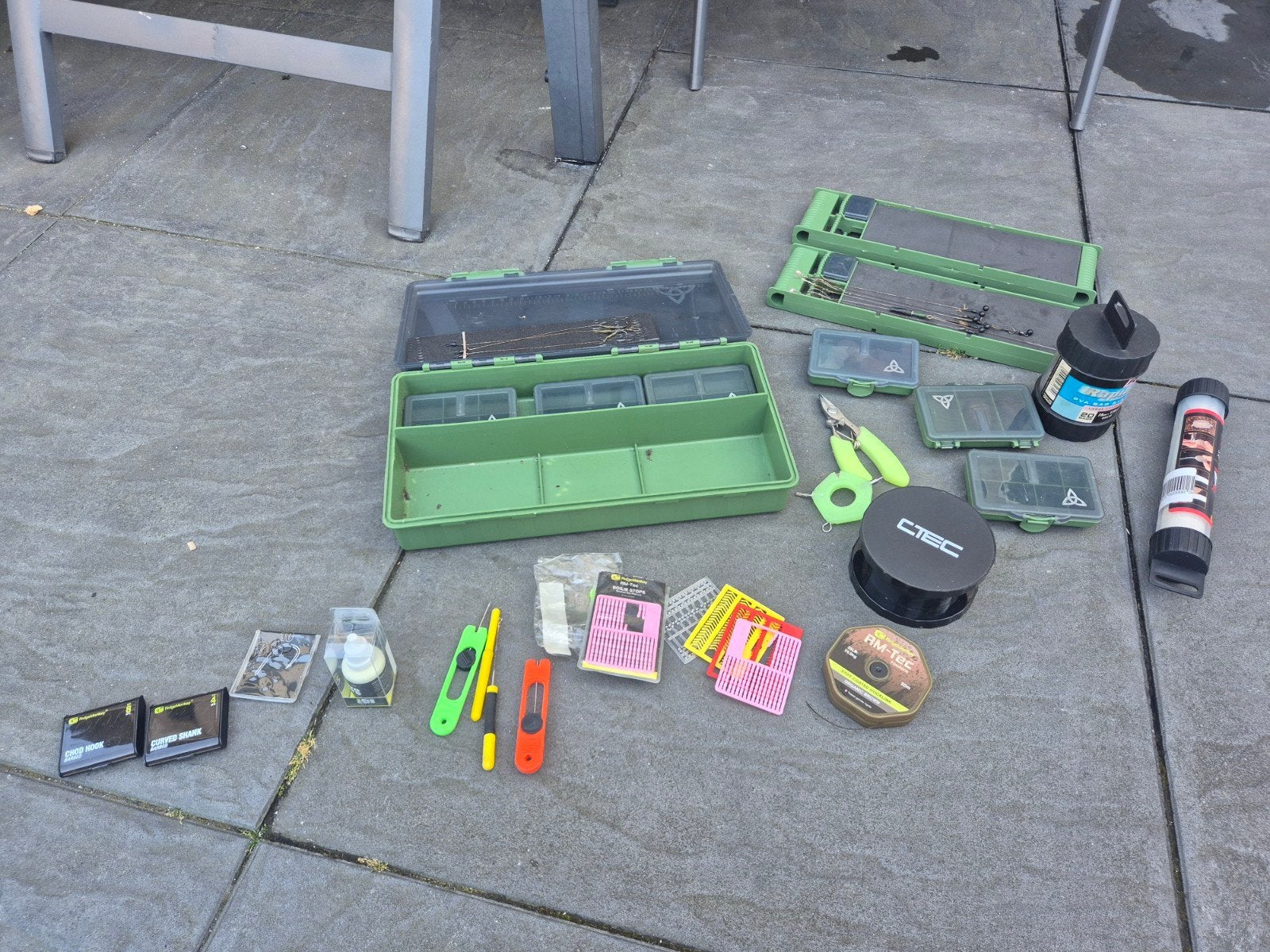 Tacklebox / Rigbox met accessoires, Watersport en Boten, Ophalen of Verzenden, Overige typen