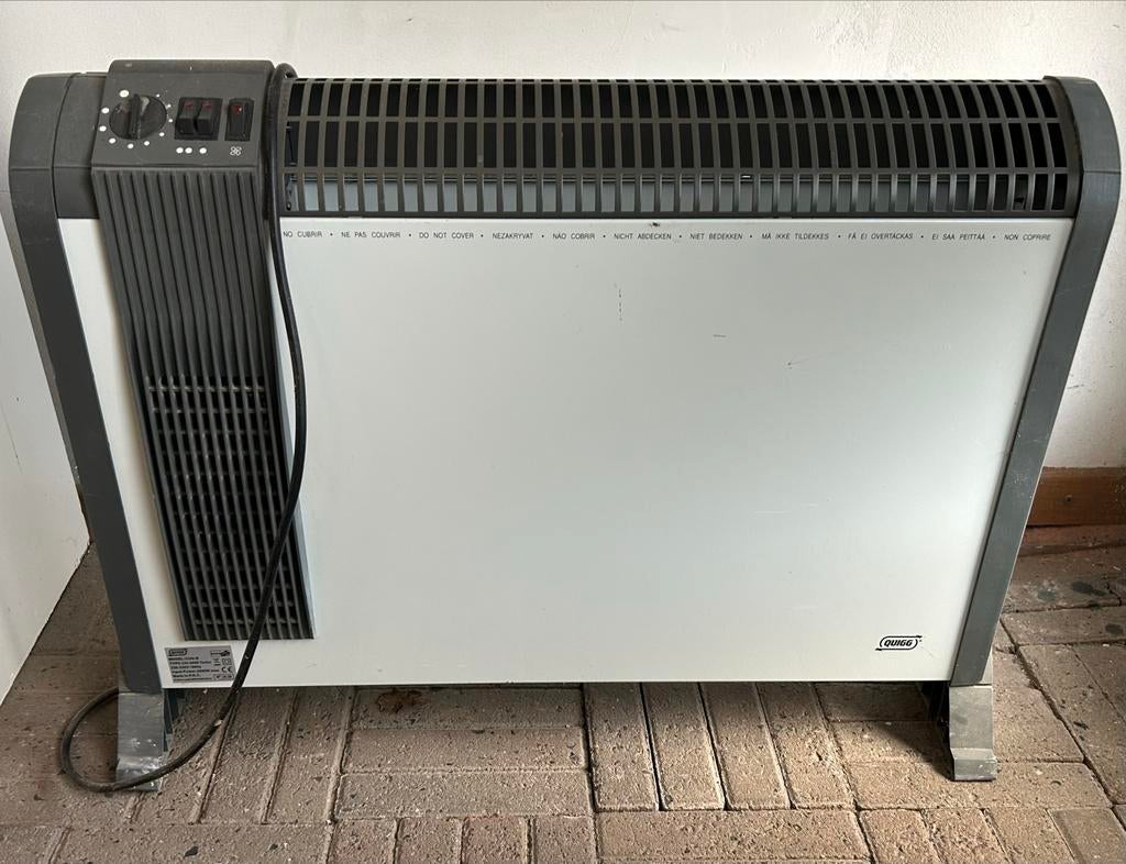 Elektrische kachel Quigg CH-3000 Turbo - Zeer goede staat, Doe-het-zelf en Verbouw, Ophalen, Zo goed als nieuw