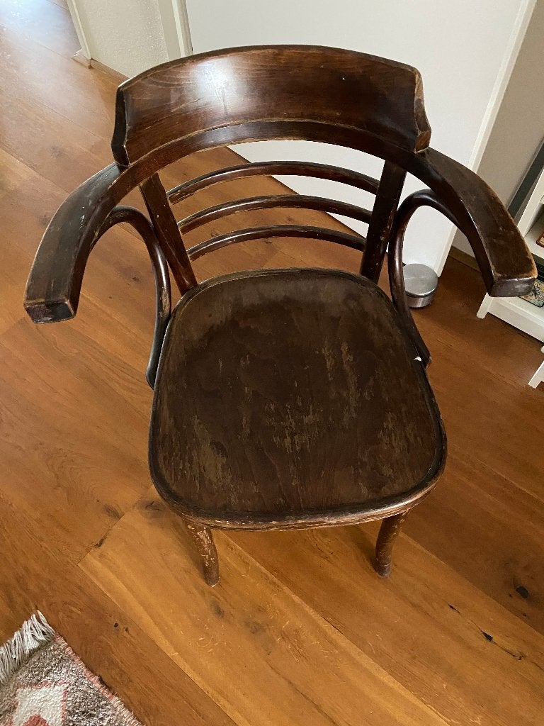 Twee Bistro /café stoelen, Ophalen
