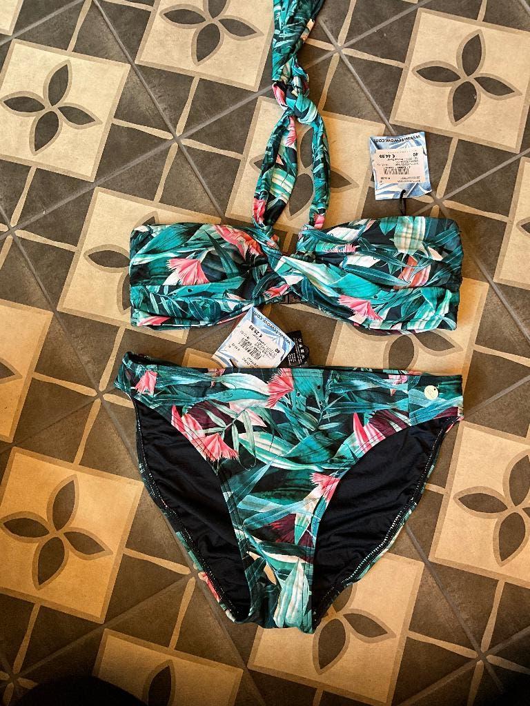 Bikini Merk WOW Maat 40 Tropial Flower, Bikini Merk WOW Maat 40 Tropial Flower, Nieuw, Badpak, Ophalen of Verzenden