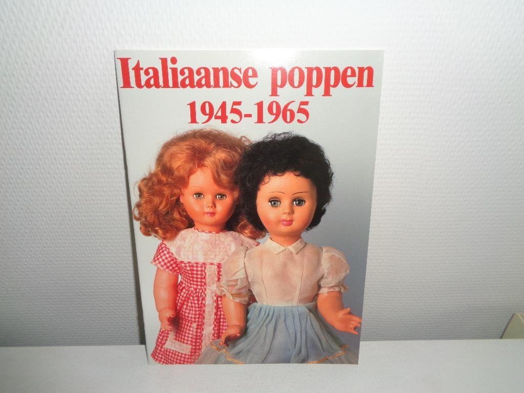 Nieuw boek Italiaanse poppen van 9 euro voor 3 euro  . ., Ophalen of Verzenden, Nieuw, Pop