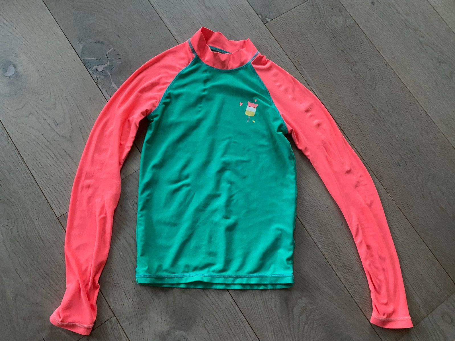 H&M UV shirt maat 128/134, Kinderen en Baby's, Kinderkleding | Kinder-zwemkleding, Zo goed als nieuw, Overig, UV-zwemkleding, Meisje