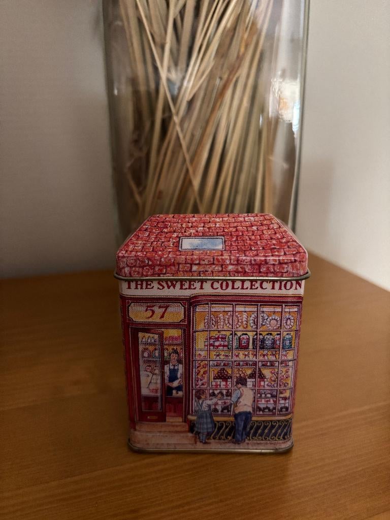 Doosje huisje, Huis en Inrichting, Woonaccessoires | Overige, Ophalen of Verzenden, Zo goed als nieuw