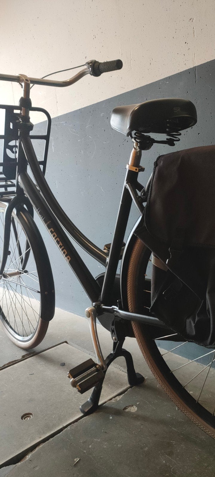 Cortina U4 Fiets Omafiets Damesfiets Citybike, Fietsen en Brommers, Fietsen | Dames | Damesfietsen, 50 tot 53 cm, Ophalen, Zo goed als nieuw
