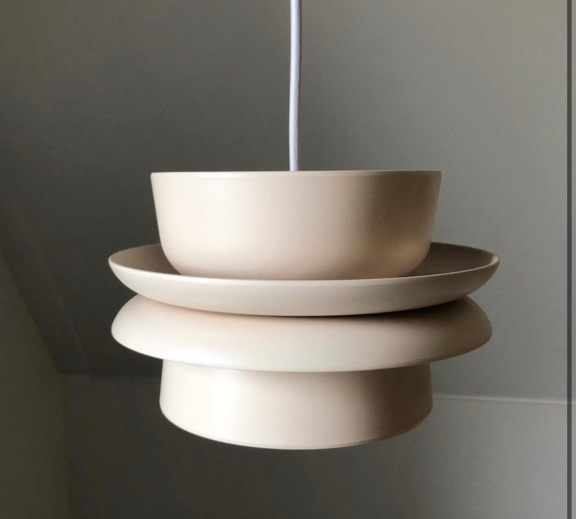 Zelfgemaakte beige hanglamp - 2 stuks, Ophalen of Verzenden, Nieuw