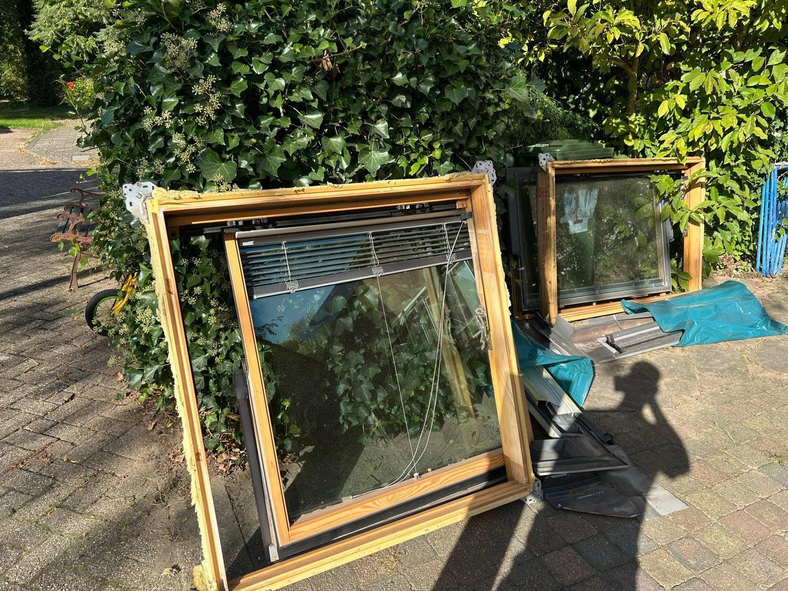 3 complete Velux dakramen: 2x GGL U04, 1x GGL S06, Ophalen, Gebruikt, 80 tot 120 cm, Dubbelglas