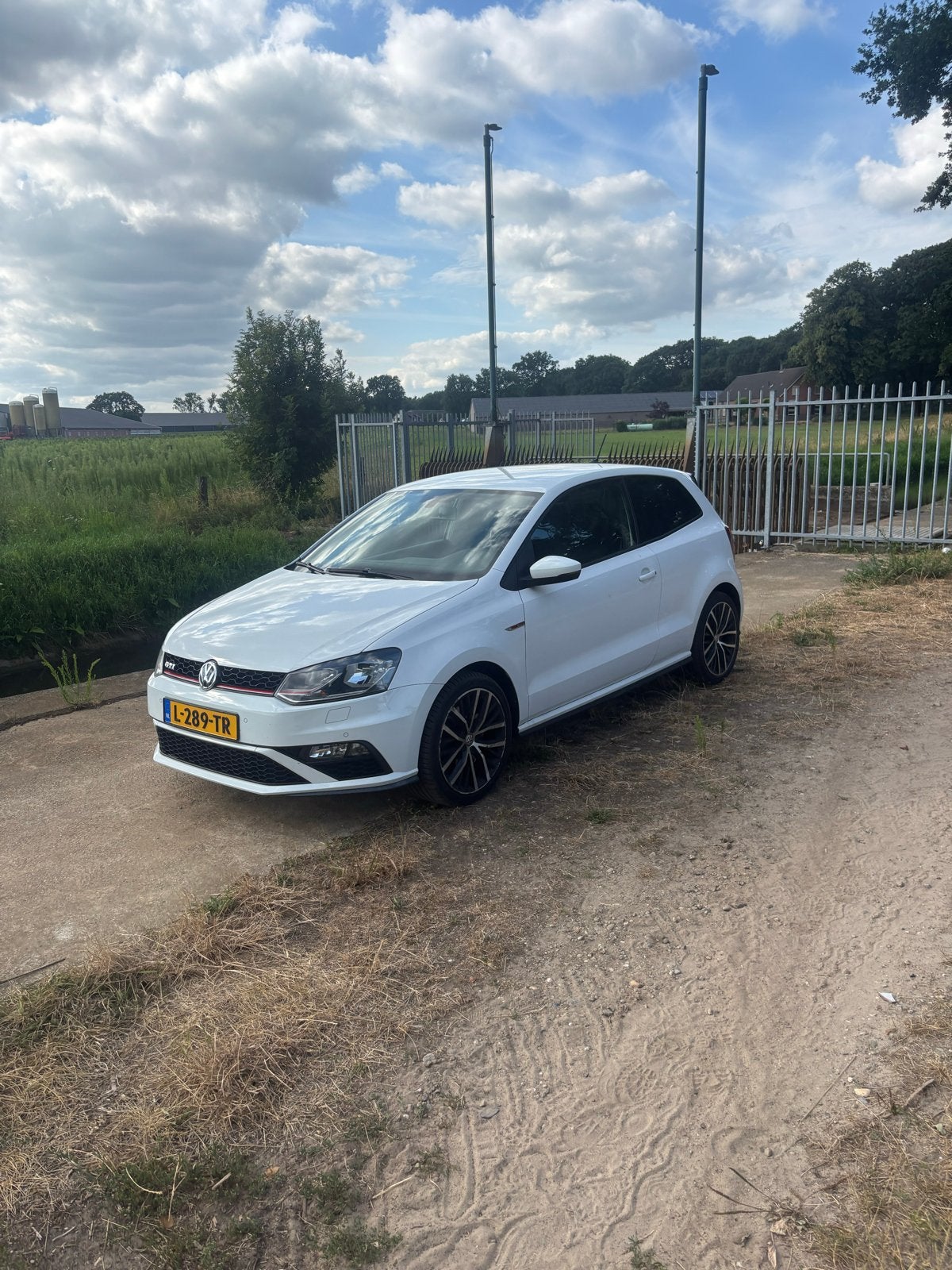 Volkswagen Polo 1.8 TSI 141KW BMT GTI 2015 Wit, Auto's, Wit, 1180 kg, Particulier, 1100 kg