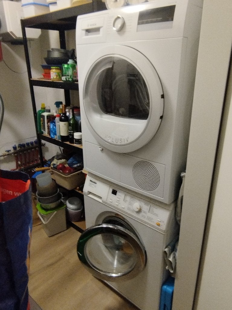 Wasmachine Miele W3203, Ophalen, 1200 tot 1600 toeren, Gebruikt, Voorlader