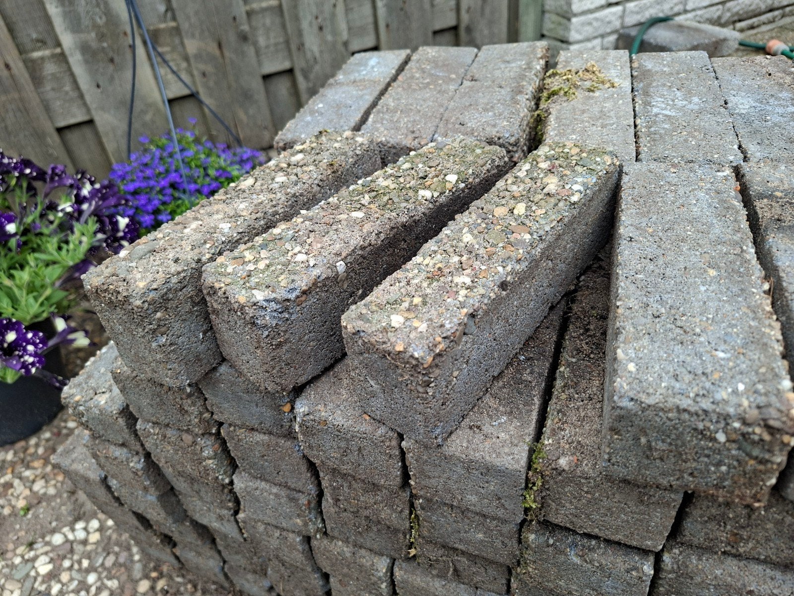 Betonnen klinkers (250 stuks, 2 m2), Gebruikt, Klinkers, Ophalen of Verzenden, Minder dan 5 m²