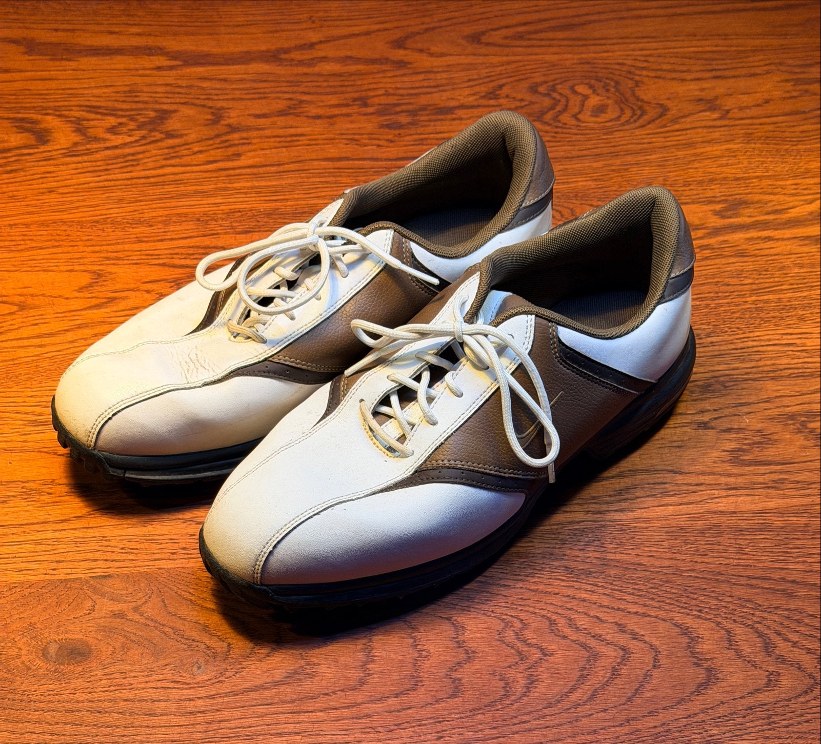 Nike golfschoenen - Maat 42.5, Sport en Fitness, Golf, Ophalen of Verzenden, Zo goed als nieuw, Schoenen, Overige merken