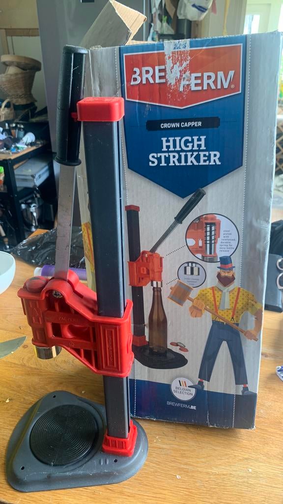 KROONKURKAPPARAAT BREWFERM HIGH STRIKER - 26 MM