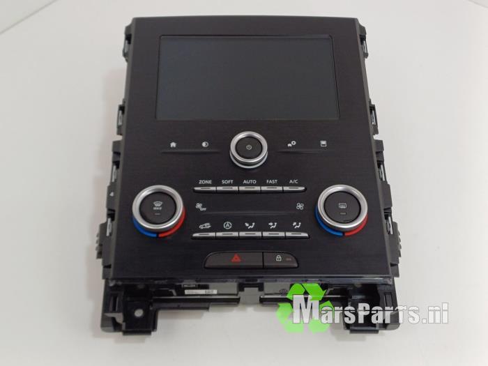 Display Multi Media regelunit van een Renault Megane, Gebruikt, -, Renault, -