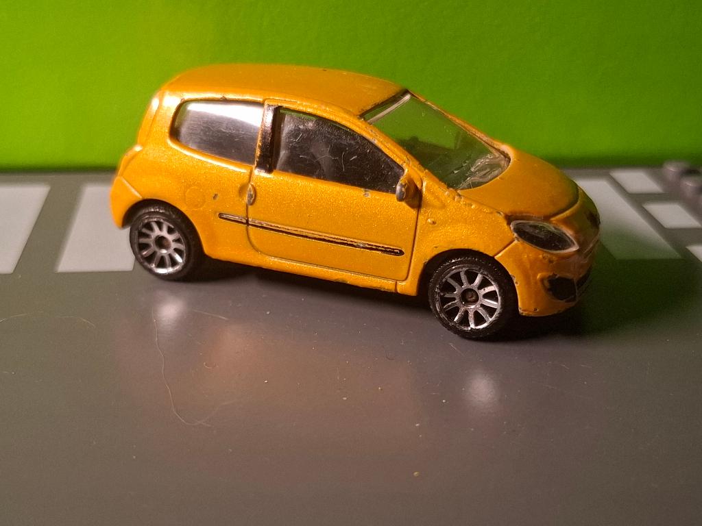 Majorette 206B - Renault Twingo [geel] 1/64, Ophalen of Verzenden, Gebruikt, Auto