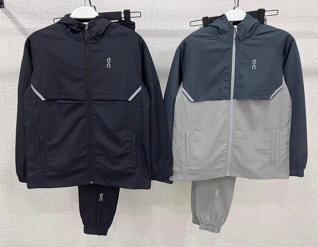 On cloud trainingspak nieuw - met prijskaartje, Kleding | Heren, Sportkleding, Ophalen of Verzenden, Nieuw, Zwart, Algemeen