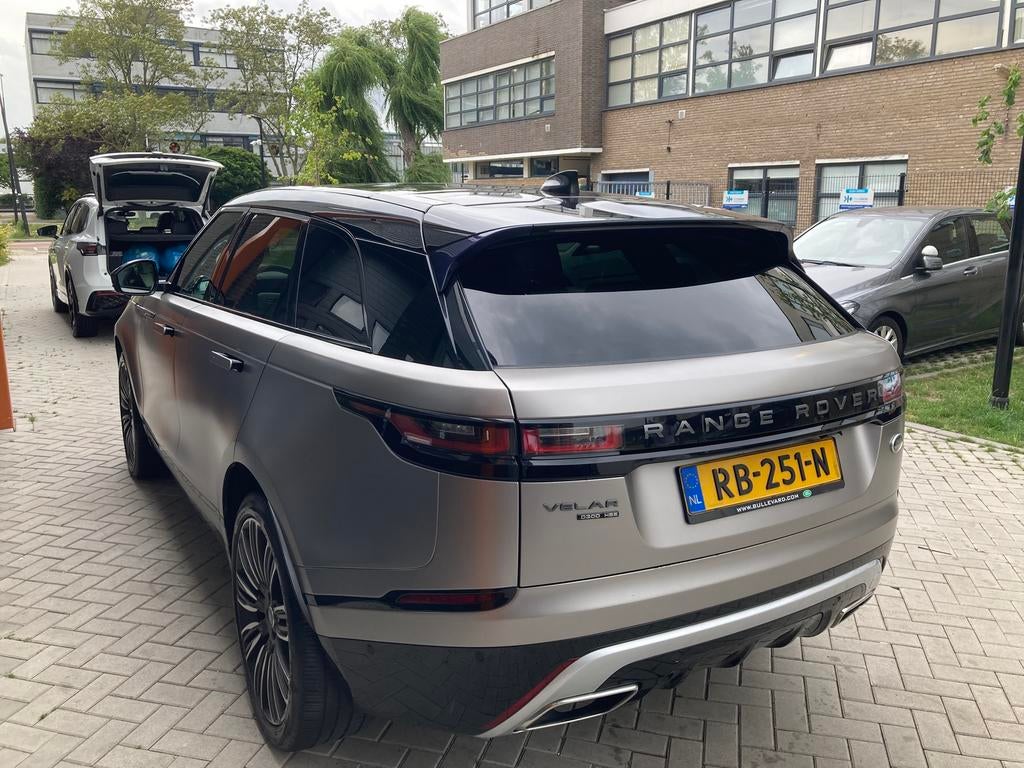 Land Rover Range Rover Velar 3.0 V6 300pk AWD AUT 2017 Grijs, Auto's, Automaat, 2993 cc, USB, Origineel Nederlands
