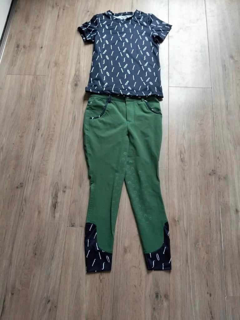 Paardrijbroek met passend t-shirt, Dieren en Toebehoren, Ophalen, Zo goed als nieuw, Dressuur, Bovenkleding