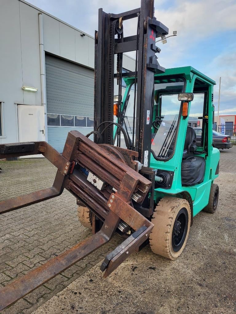 mitsubishi 3.5 ton diesel met cascade, Zakelijke goederen, Machines en Bouw | Heftrucks en Intern transport, Ophalen, 3000 tot 4000 kg