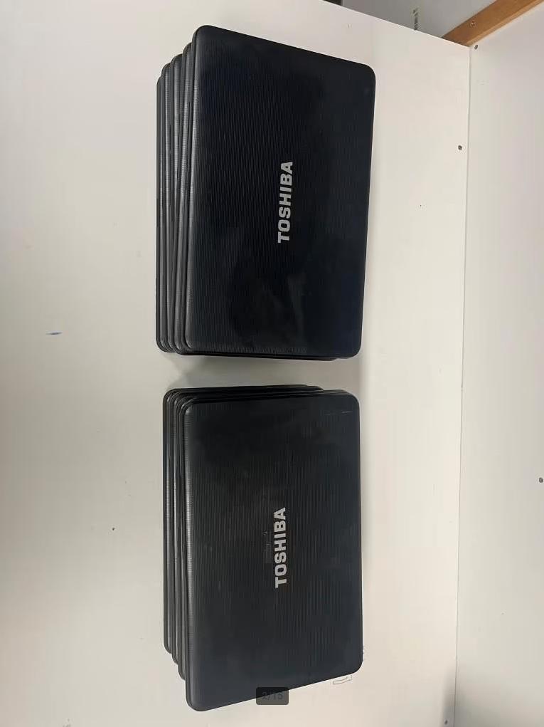 PARTIJ LAPTOPS – IDEAAL VOOR HANDEL, REPARATIE OF ONDERDELEN, Computers en Software, Windows Laptops, Ophalen of Verzenden, Divers