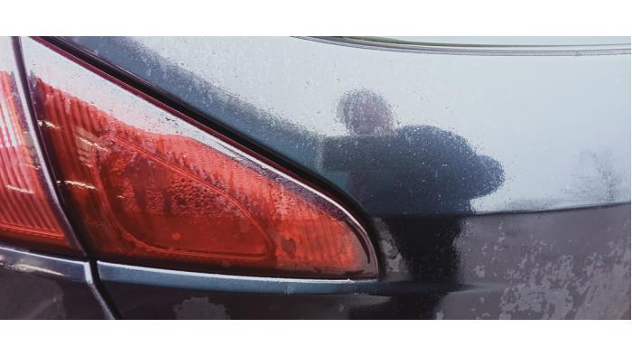 Achterlicht links van een Mitsubishi Colt, Gebruikt, -, -, Ophalen of Verzenden