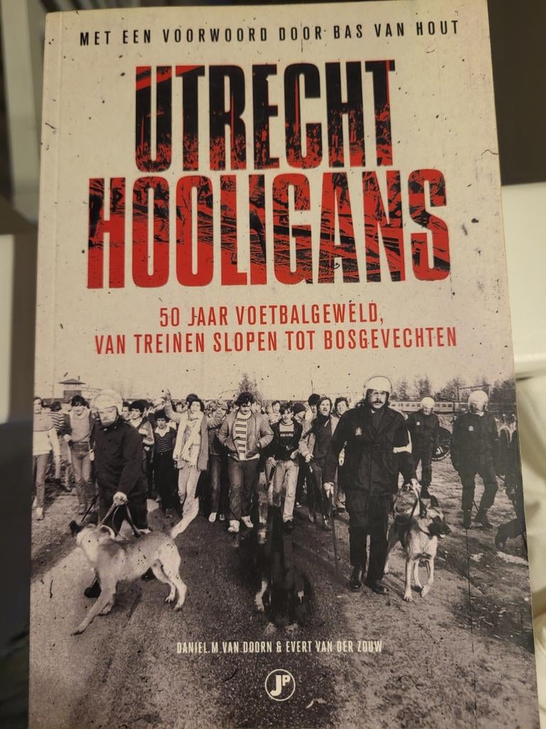 Boeken Collectie: Utrecht Hooligans, Bad Standing, Turis, Boeken, Ophalen of Verzenden