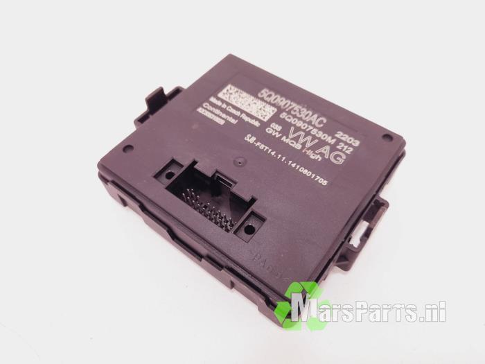 Gateway module van een Volkswagen Golf, Gebruikt, -, Volkswagen, -