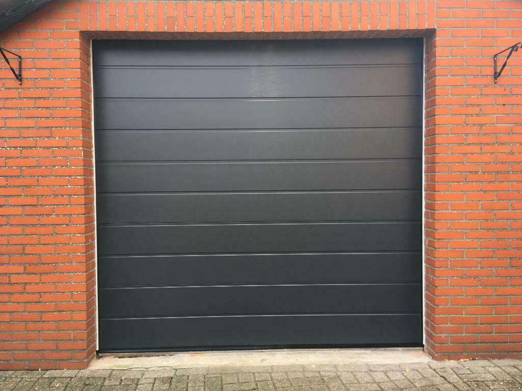 Garagedeuren Geisoleerde sectionaaldeuren, Garantie, Nieuwbouw of Opbouw