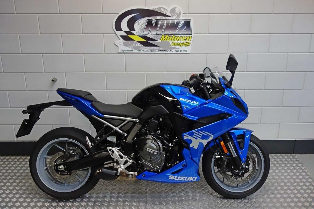 SUZUKI GSX-8R, Motoren, Motoren | Suzuki, Bedrijf, Super Sport, meer dan 35 kW, 2 cilinders, Minimaal motorrijbewijs A2