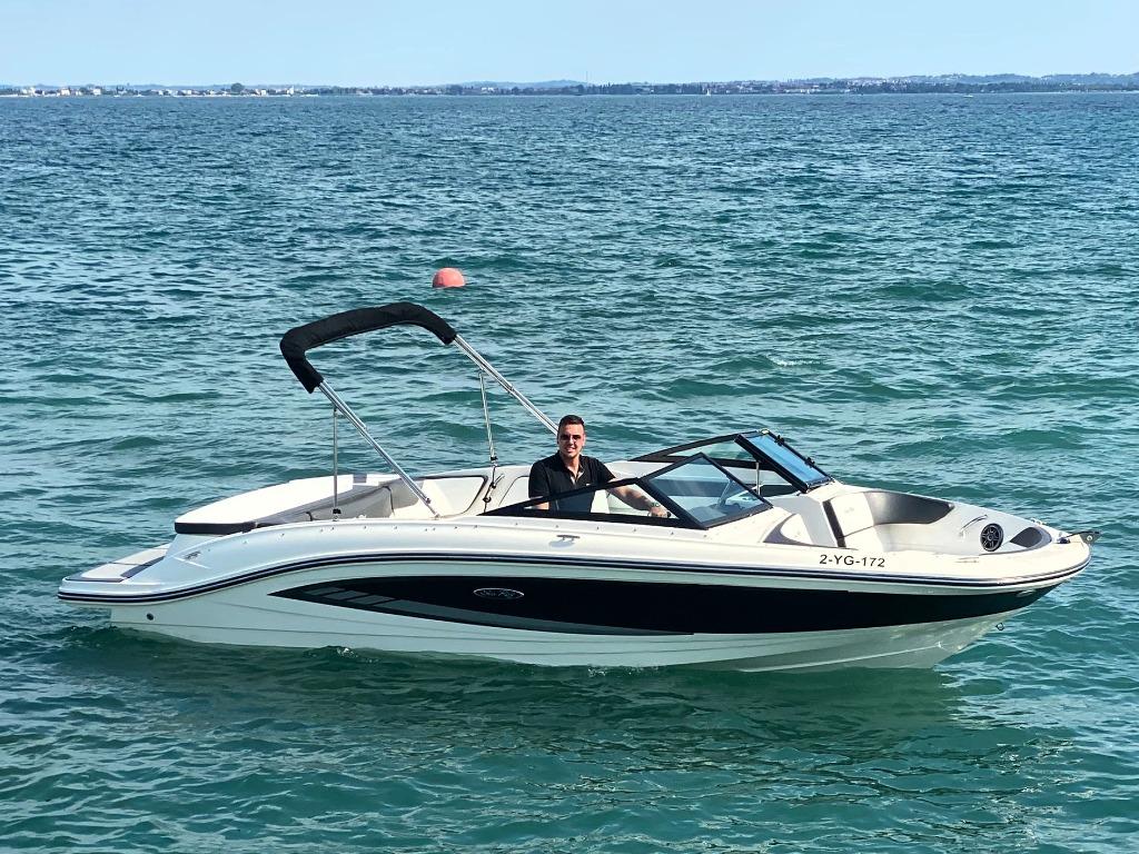 Sea Ray SPX 210 - 250 PK - Led - Inboard - 75 uur !!, Ophalen, Gebruikt, Binnenboordmotor, 200 pk of meer