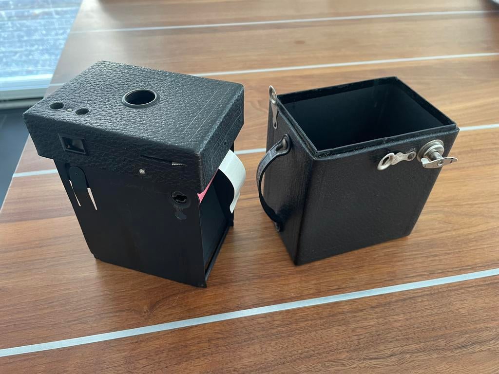 Vintage Kodak box camera, Ophalen, Niet werkend, Compact, Kodak