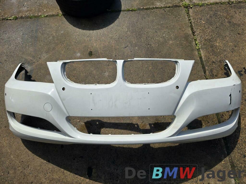 Voorbumper wit BMW 3-serie E90 LCI E91 LCI 51110036838, Auto-onderdelen, Carrosserie en Plaatwerk, Bumper, BMW, Voor, Gebruikt