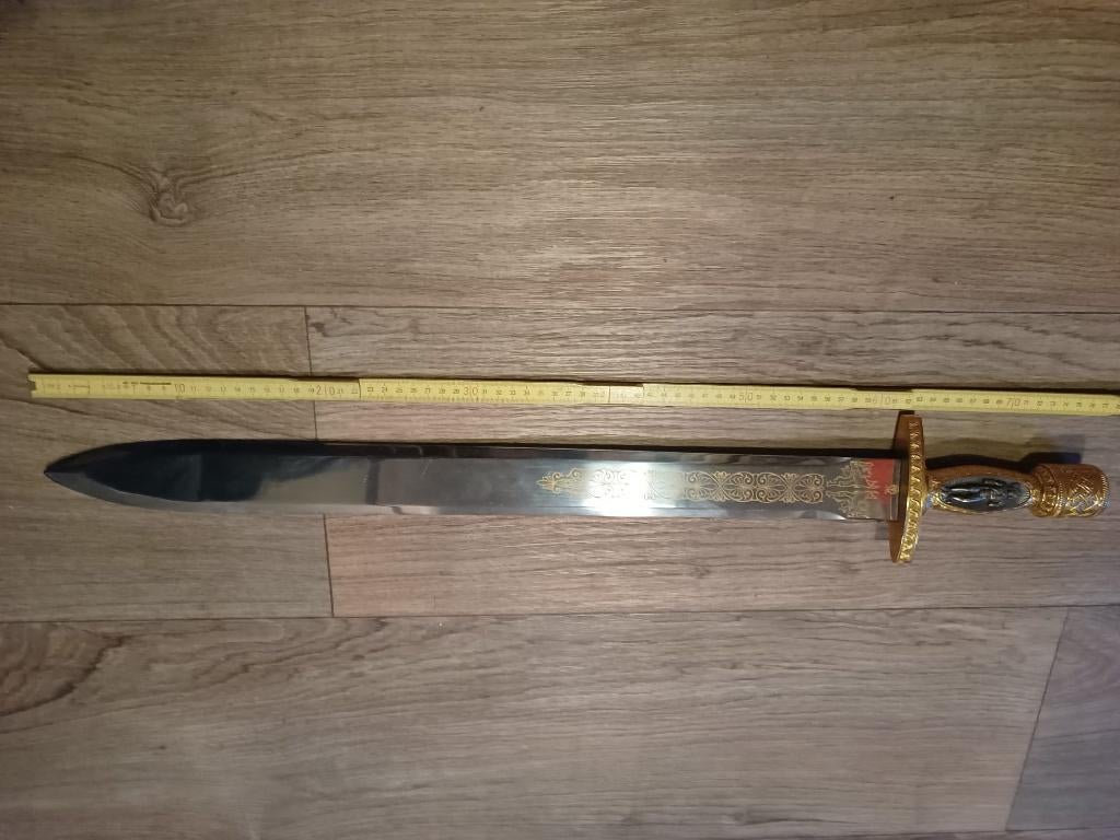 Decoratief zwaard, Ophalen, Overige soorten, Overige gebieden, Zwaard of Sabel
