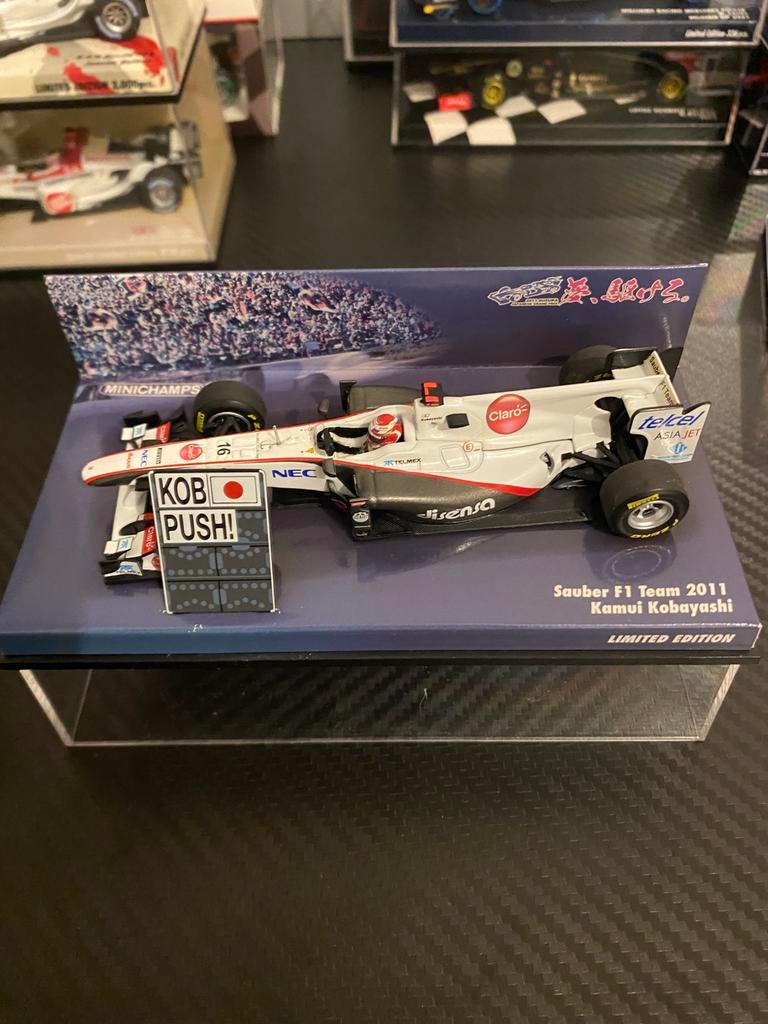 Sauber F1 Team 2011 Kamui Kobayashi ZELDZAAM, Ophalen of Verzenden, Zo goed als nieuw, Auto, MiniChamps