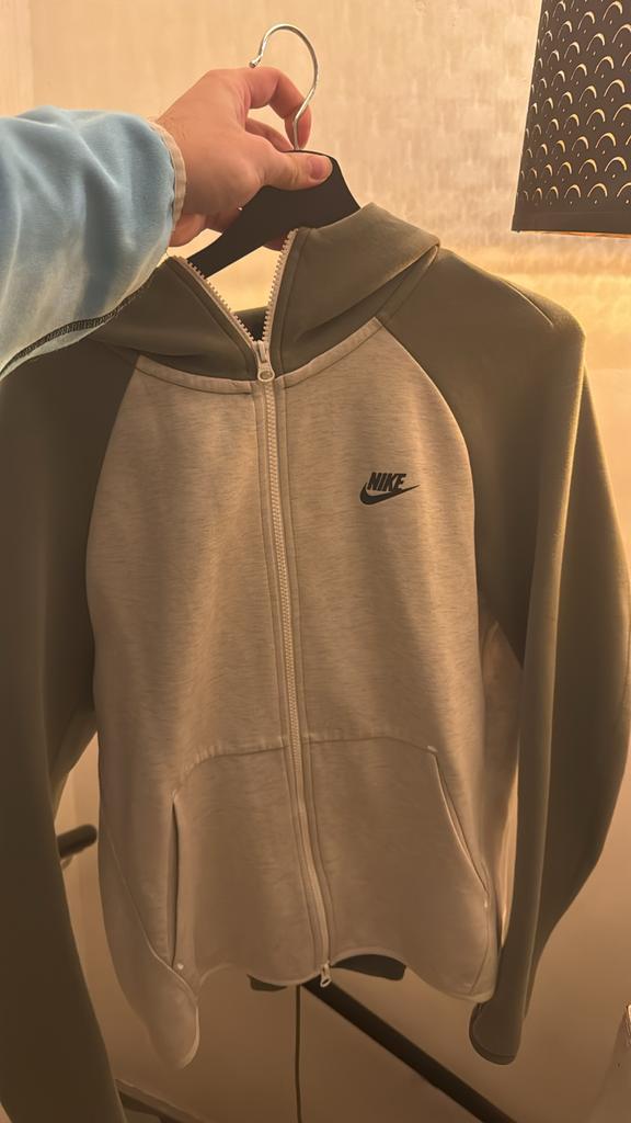 Nike vest maat m, Ophalen of Verzenden, Nieuw, Maat 38/40 (M)