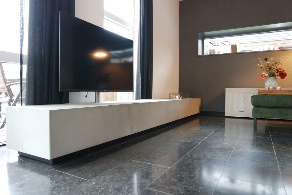 TV-Meubel Alpha dressoir lowboard  betonlook ethanolhaard 50, Huis en Inrichting, Ophalen, Met klep(pen), Minder dan 100 cm, Overige houtsoorten