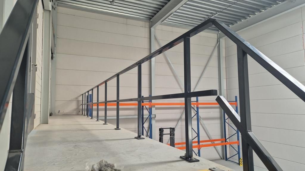 Foto 12 van MeinMetaal# stalen deuren# trappen#Constructie #staalbouw