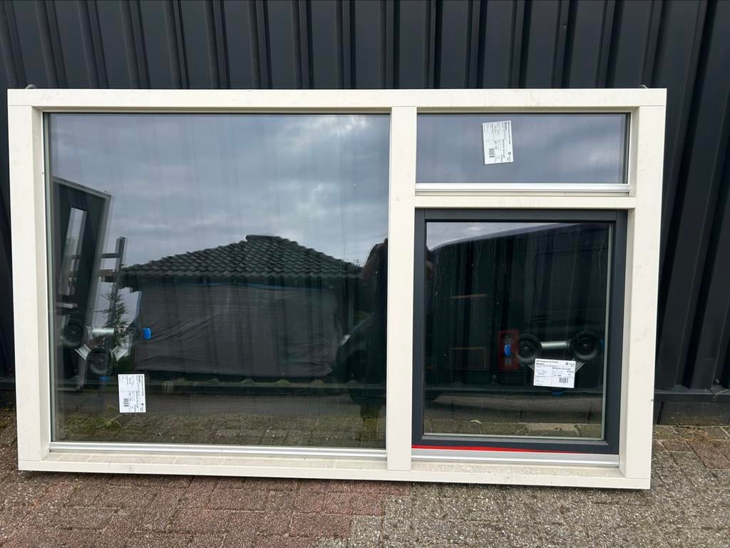 1 hardhouten kozijn met draaikiep raam, Nieuw, Ophalen of Verzenden, 75 tot 150 cm, Hout