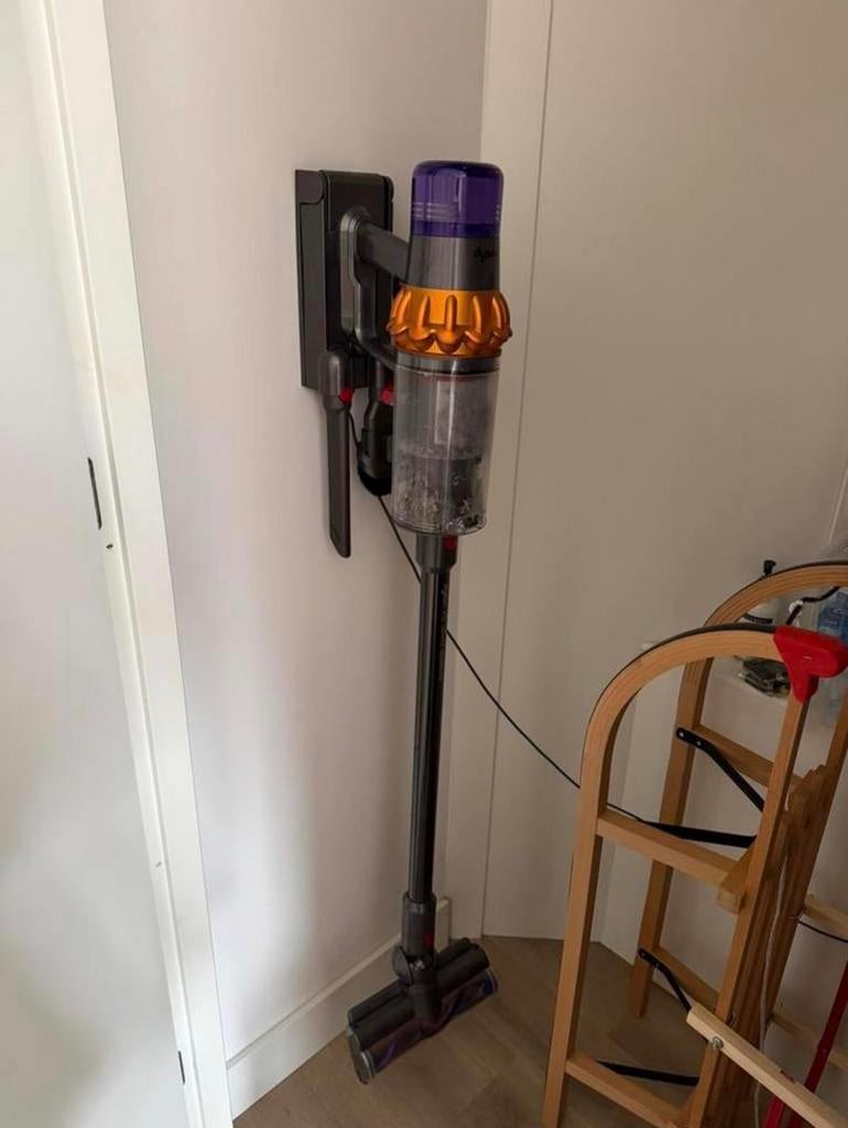 Dyson V15 absolute stofzuiger, Witgoed en Apparatuur, Stofzuigers, Ophalen of Verzenden, Zo goed als nieuw