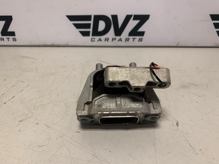 Versnellingsbak Steun van een Volkswagen Caddy, Gebruikt, -, Volkswagen, -