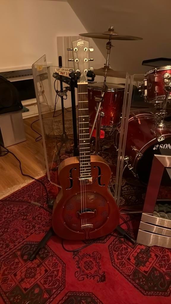 Recording King resonator GRK MG 10 + Lace pick-up., Ophalen of Verzenden, Zo goed als nieuw, Western- of Steelstringgitaar, Met koffer