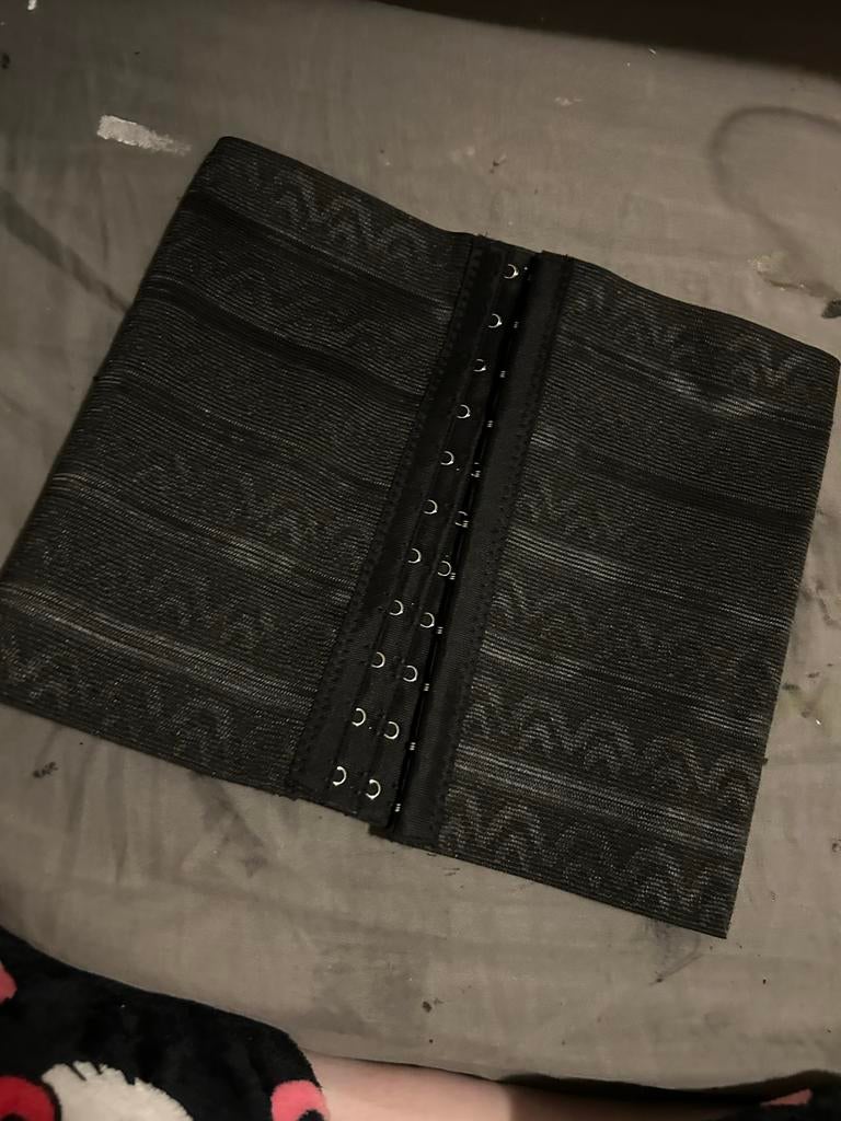 Nieuwe corset - maat L, Ophalen, Zwart, Body of Korset