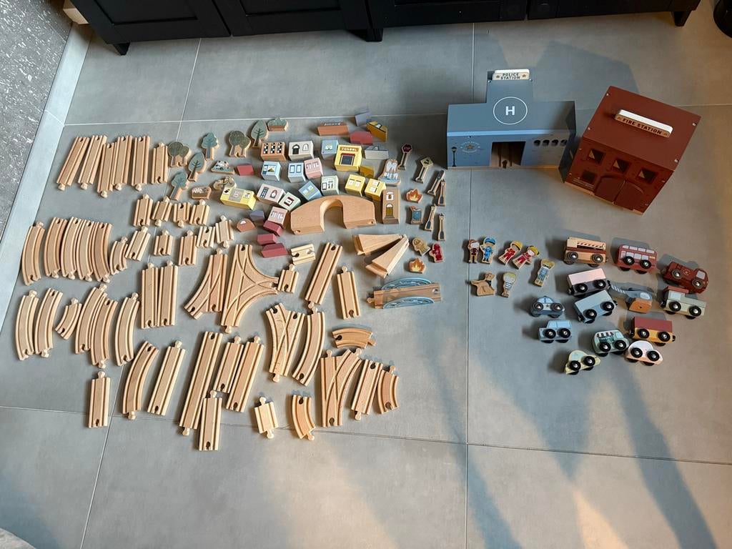 Little Dutch Houten Treinbaan - Uitgebreide Set, Kinderen en Baby's, Speelgoed | Houten speelgoed, Ophalen of Verzenden, Zo goed als nieuw