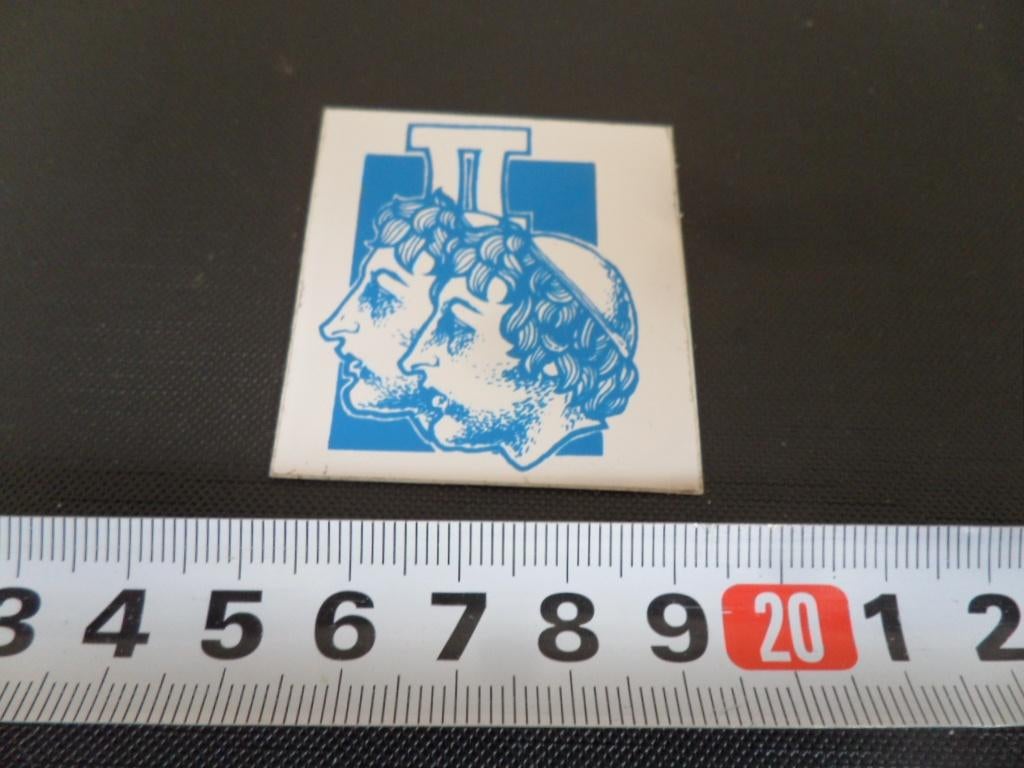 sticker  tweeling sterrenbeeld, Ophalen, Zo goed als nieuw